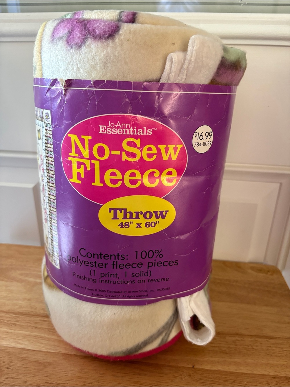 No-Sew Fleece Throw 48 x 60